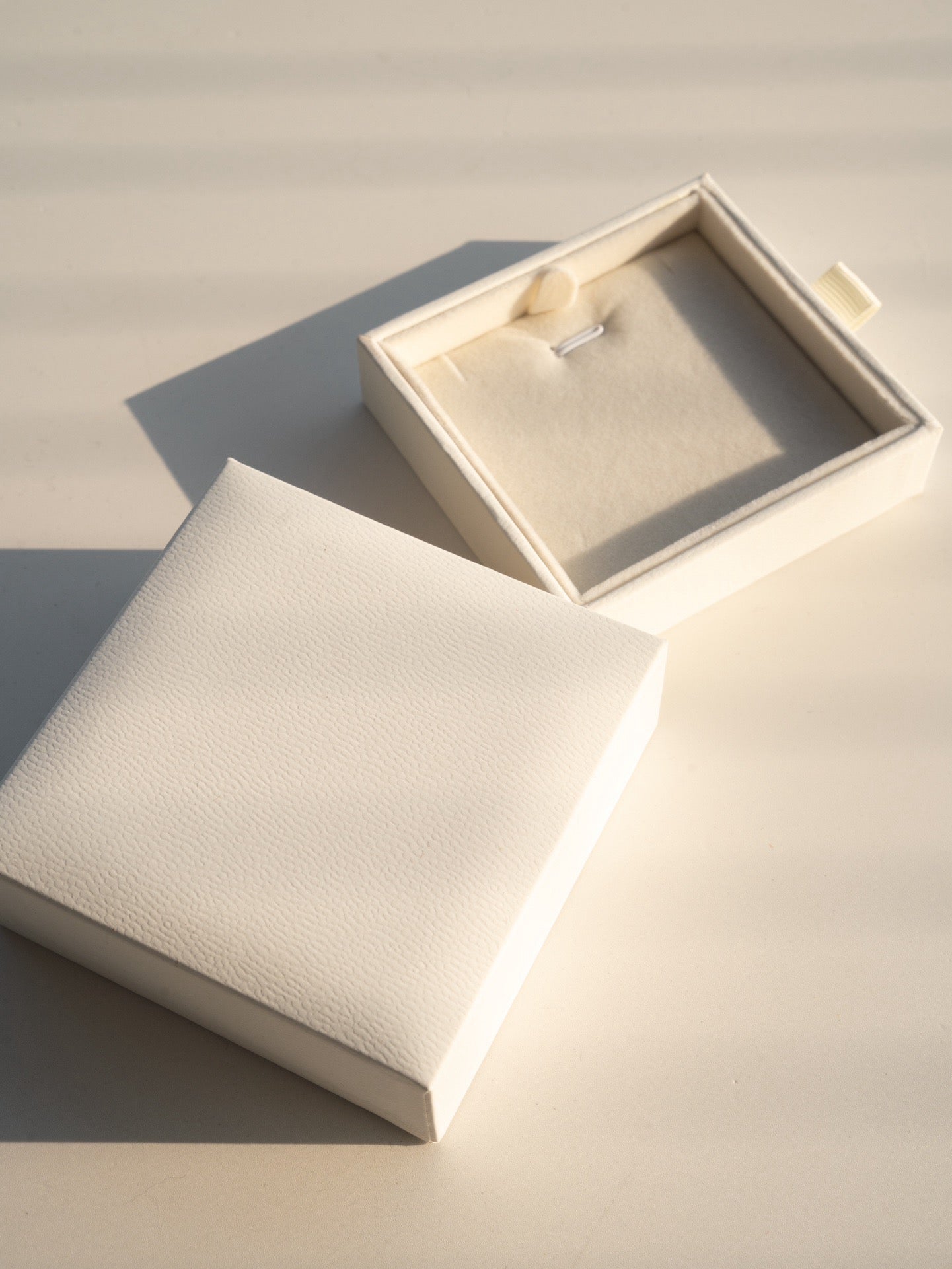 Jewelry accessory packaging